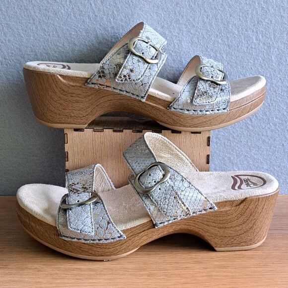 Dansko Sophie Women’s 39 / 9 Snakeskin Metallic Silver Wood Heel Sandals Shoes - Picture 5 of 12